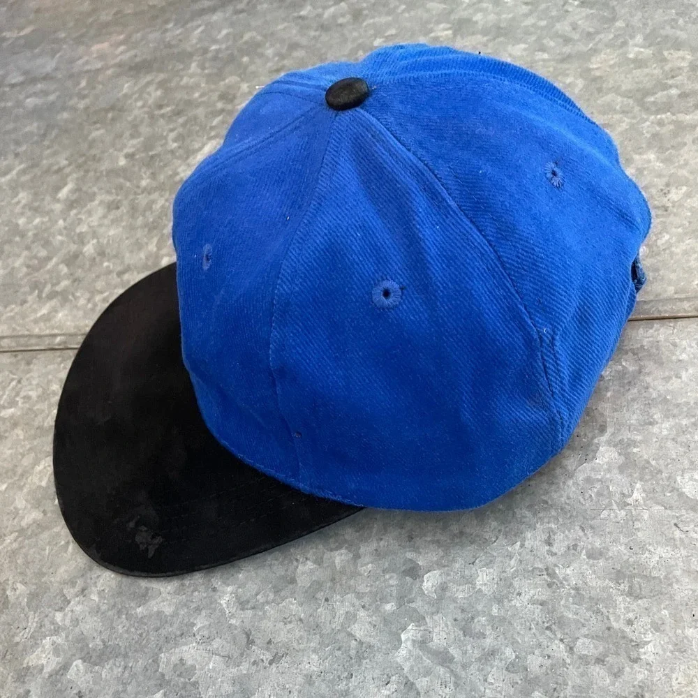 NWT Vintage Marlboro Hat Cap Strap Back Unlimited Gear Compass Cigarette 90s